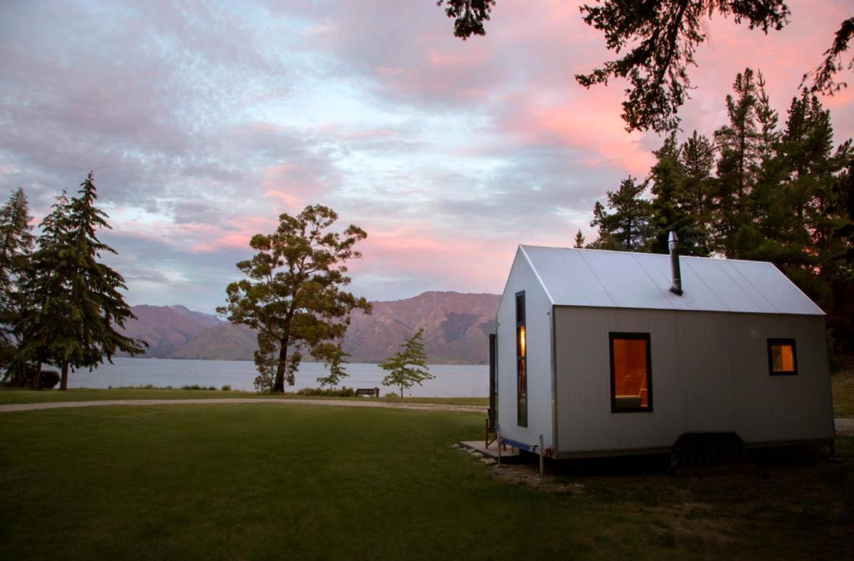 The Camp - Lake Hāwea Eksteriør billede